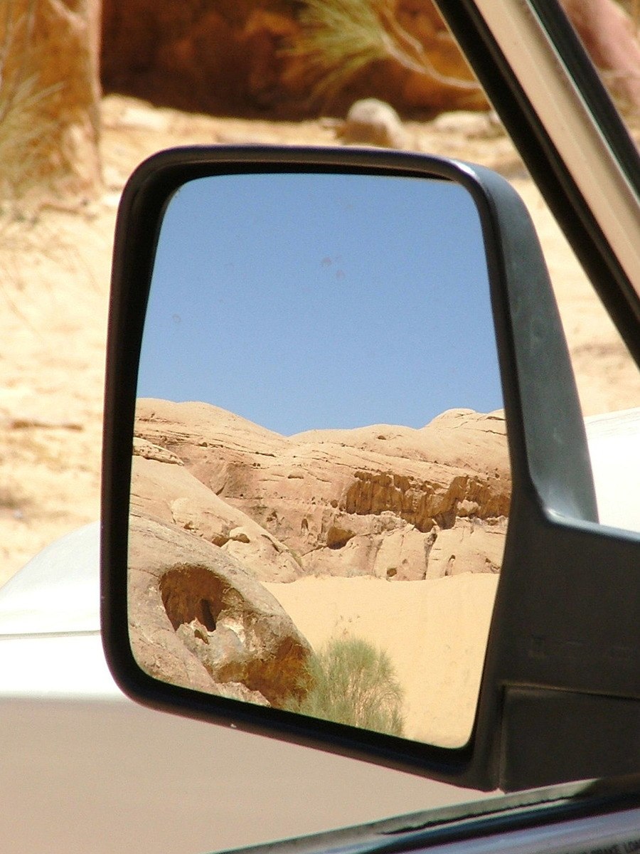 jordan-wadi-rum-in-the-rear-view-mirror