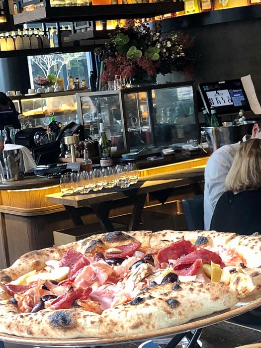 8 Great Restaurants in Barangaroo Not to Miss 13 sydney_barangaroo_del-brio-pizza-2