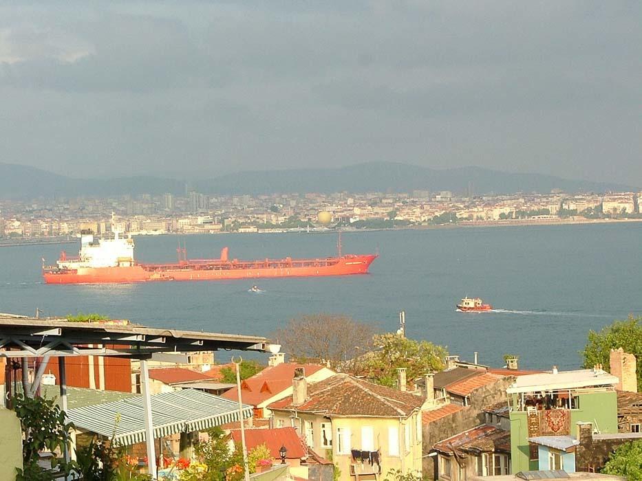 Istanbul 3 Day Itinerary for Boutique Hotel Lovers 9 turkey_istanbul_bosphorus