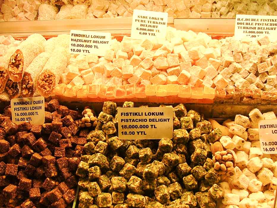Istanbul 3 Day Itinerary for Boutique Hotel Lovers 6 turkey_istanbul_grand-bazaar-turkish-delight