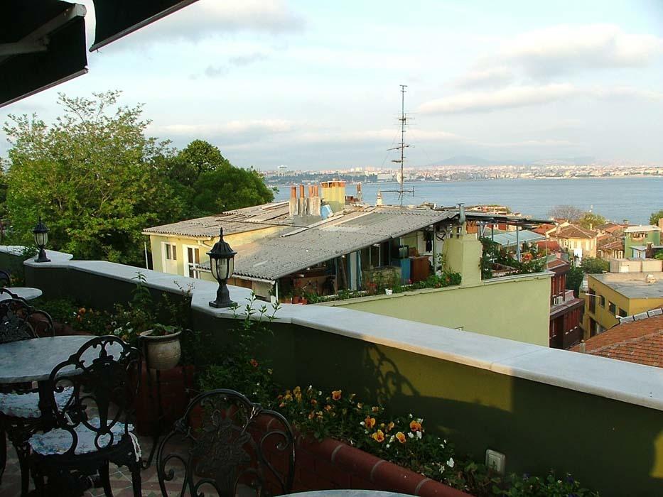 Istanbul 3 Day Itinerary for Boutique Hotel Lovers 13 turkey_istanbul_view-from-terrace