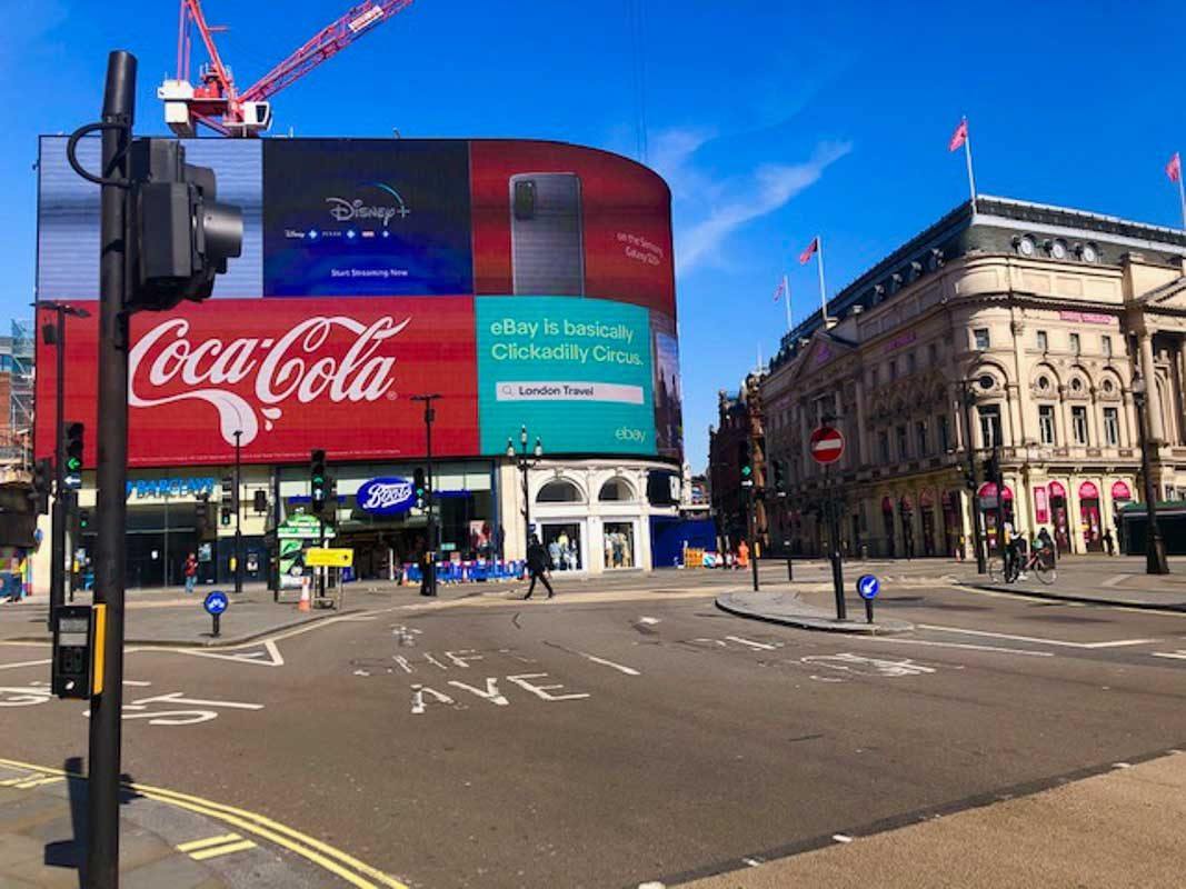 45 Impressive English Landmarks You Will Want to See 90 London - Picadilly Circus during London Lockdown