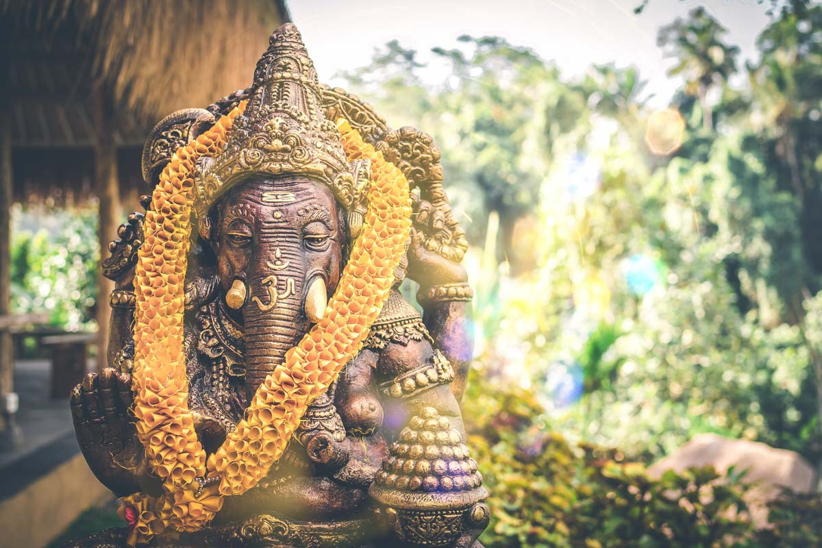 10 Days Itinerary Bali: What you Can't Miss & Must Do 3 elephant statue in bali