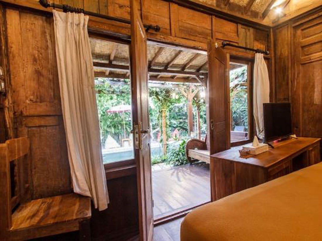 room at bening huts seminyak bali