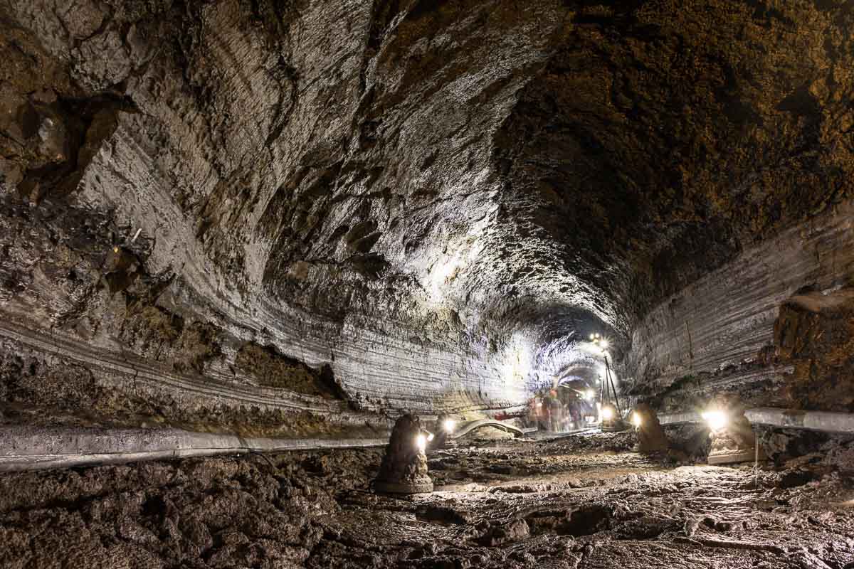 south-korea-jeju-island-manjuggal-caves