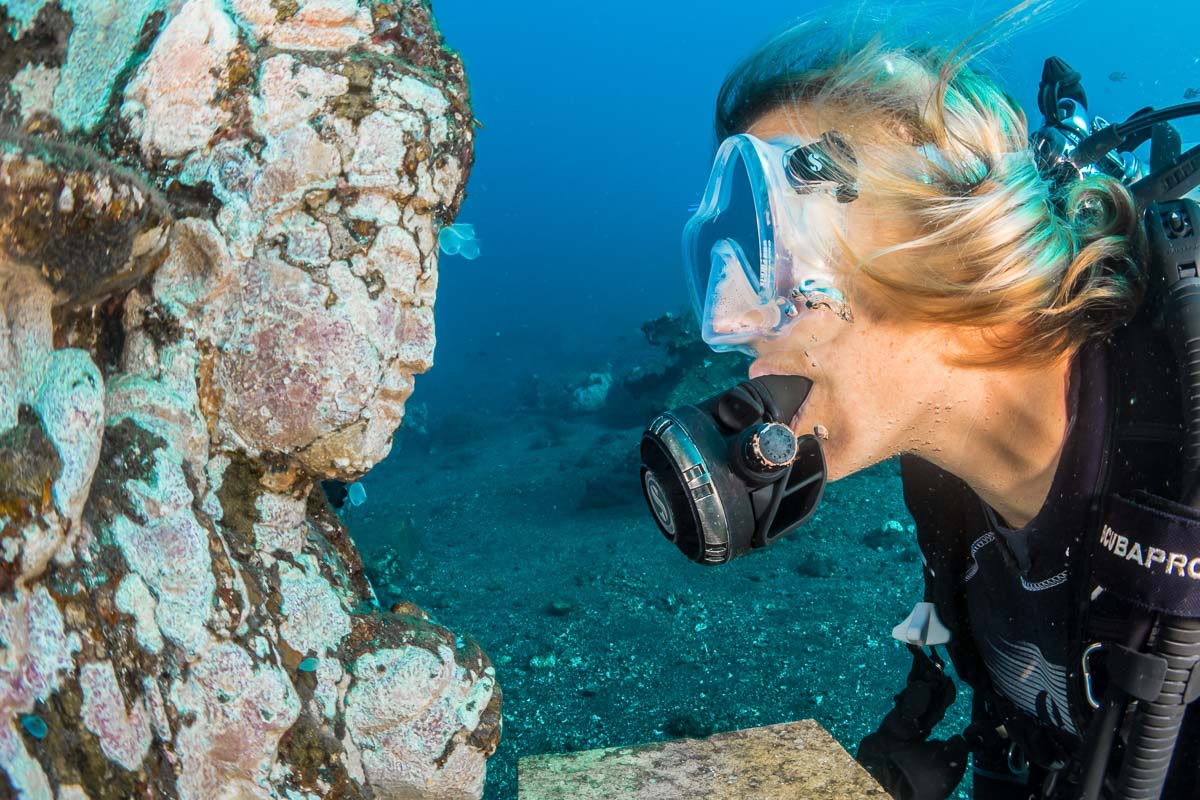 10 Days Itinerary Bali: What you Can't Miss & Must Do 12 woman snorkelling with reef with face in bali indonesia