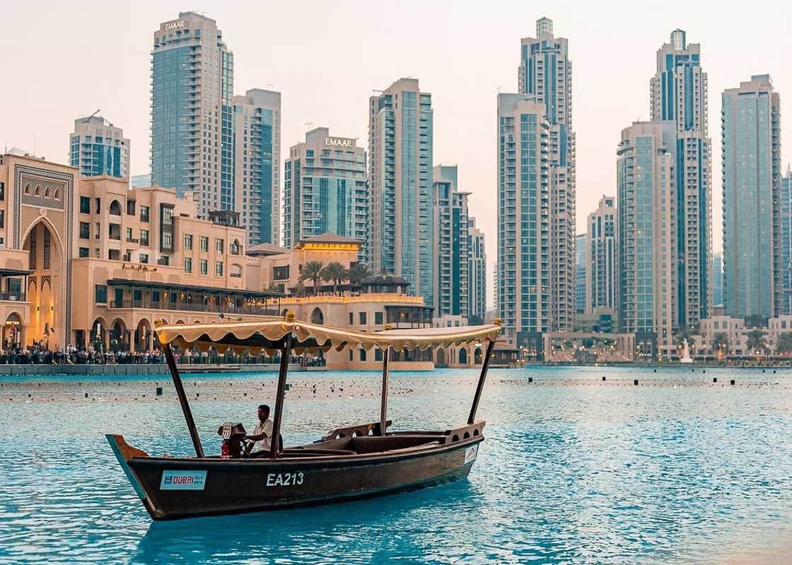 Dubai-boat.