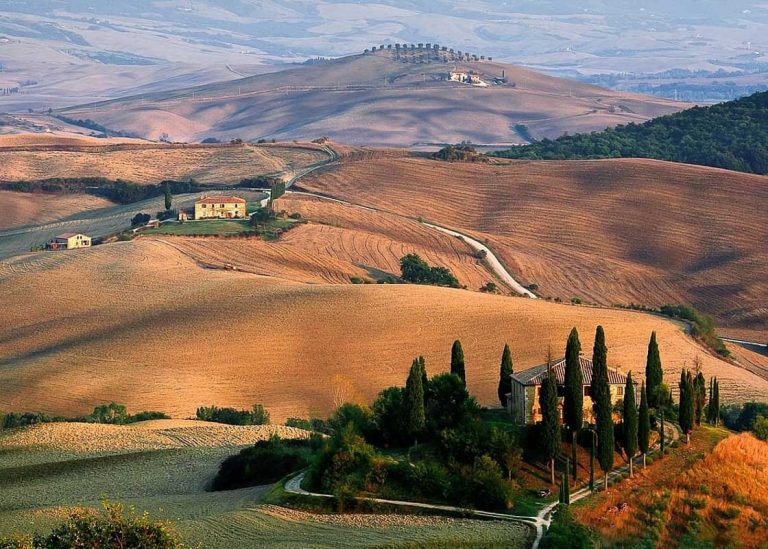 Italy Travel - the Places Not to Miss in Italy and Near Italy