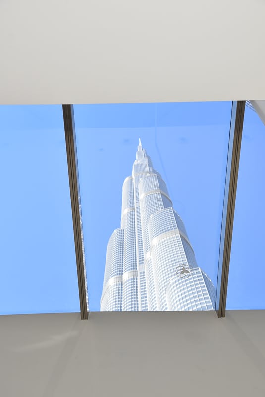 One Day in Dubai You Won't Forget 6 Burj Khalifa seen through glass