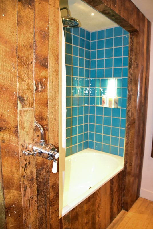 14 Fantastic Things to do in Notting Hill 40 Notting Hill London Portobello Hotel bathroom