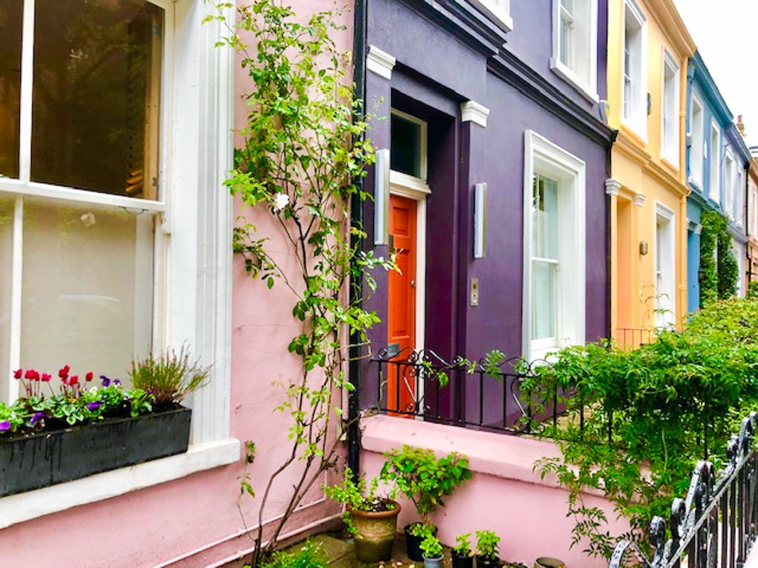 14 Fantastic Things to do in Notting Hill 7 Notting Hill London brighly coloured houses