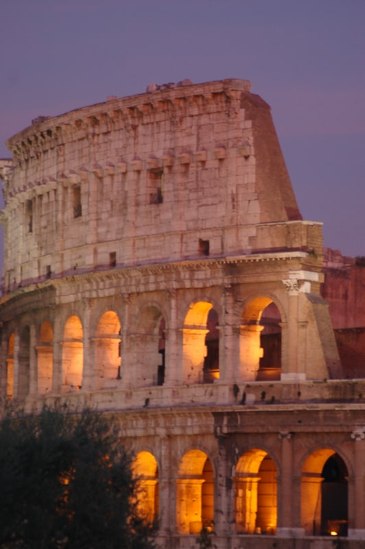 Skip the Line Colosseum Guide: What you Need to Know 10 Rome Colosseum at Sunset 1
