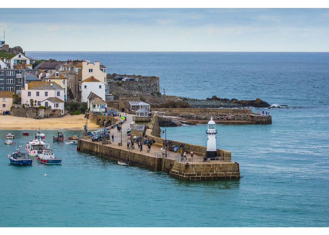 st ives pier in cornwall