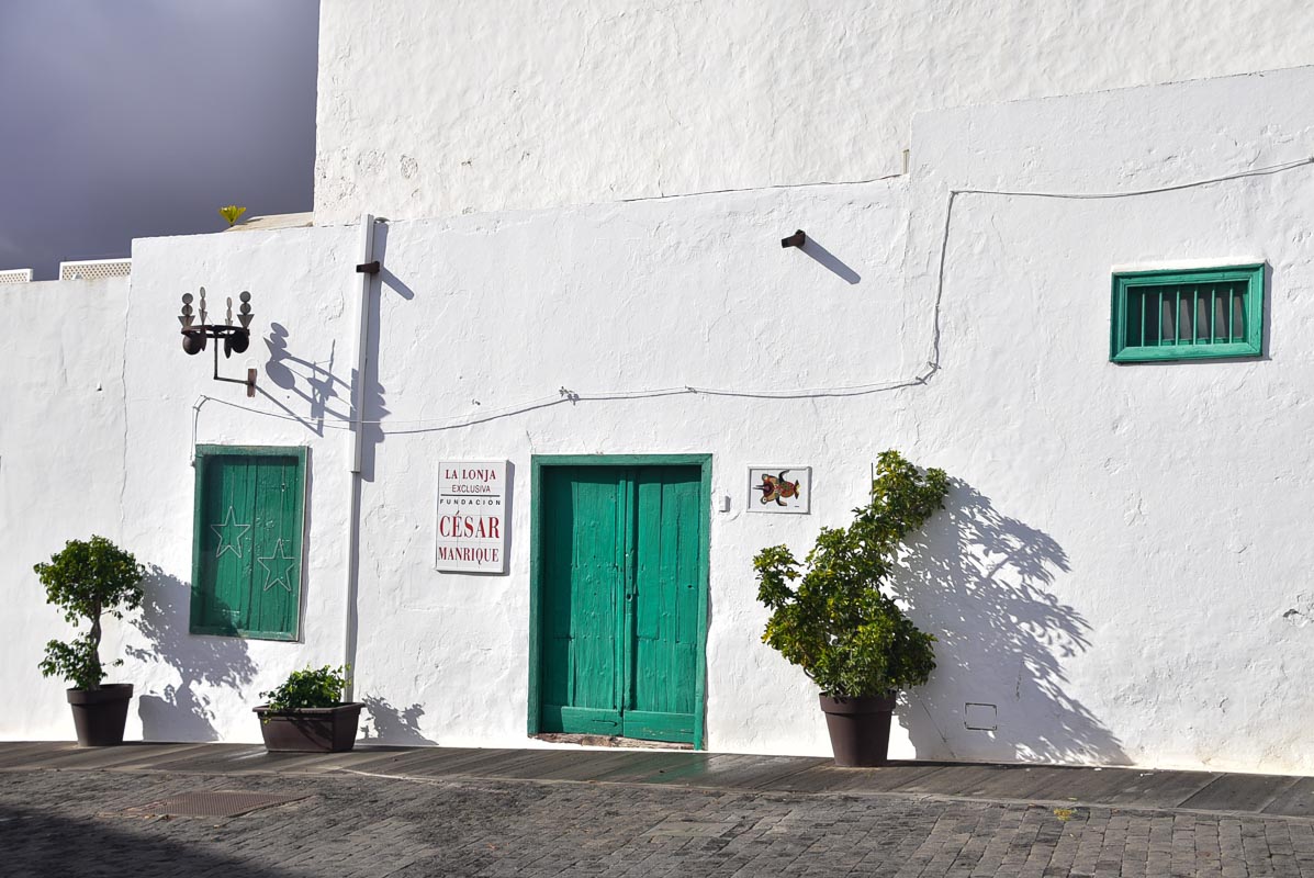 29 Best Things to do on Lanzarote That You Won't Want to Miss 60 Lanzarote Teguise Casa Cesar Manrique
