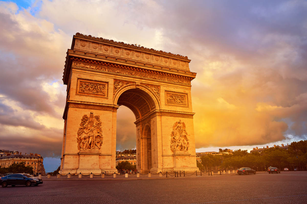 Paris in May | 14 Fantastic Things to Do You'll Love 3 Arc de Triomphe Paris at Sunrise