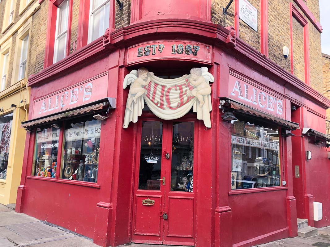 14 Fantastic Things to do in Notting Hill 20 Alice's Portobello Road Notting Hill London