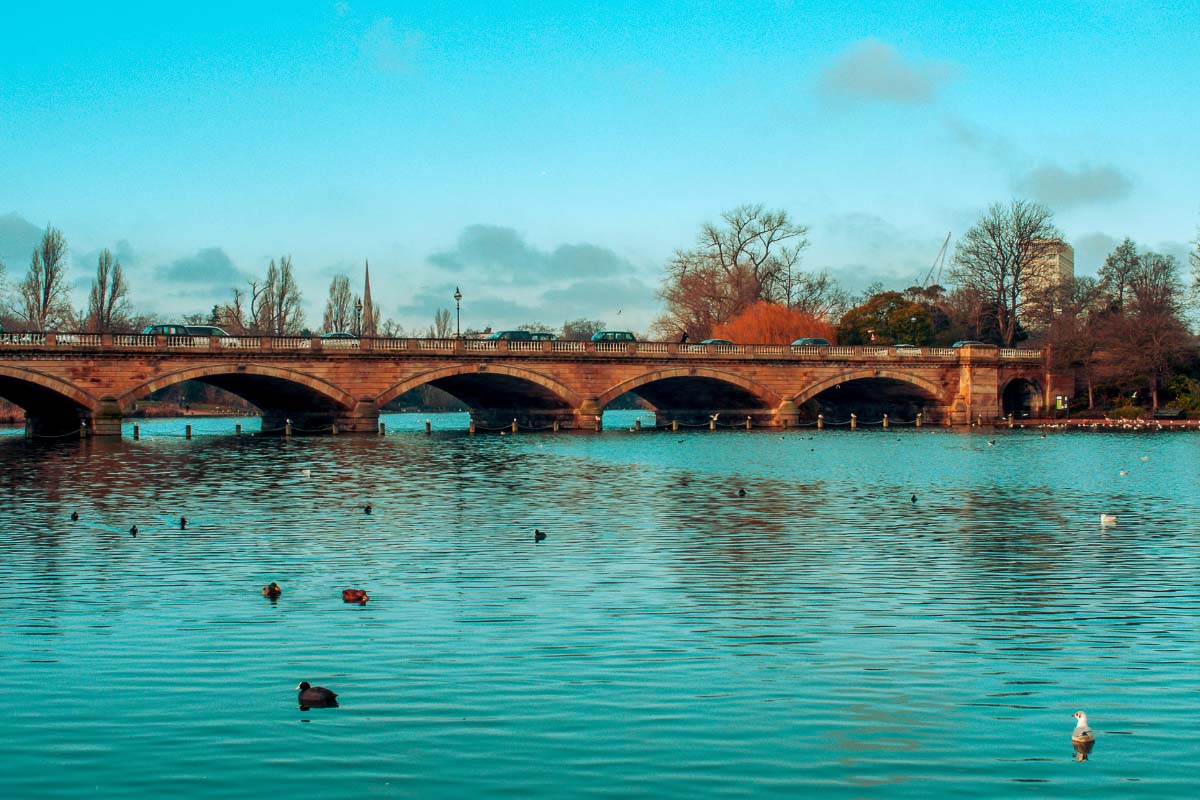 9 Best Places to see the Sunrise In London from a Londoner 8 hyde park bridge