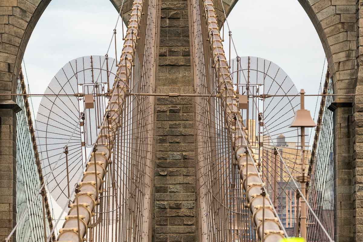 29 Striking American Bridges (2022) You'll Want to Cross 43 Brooklyn Bridge up close