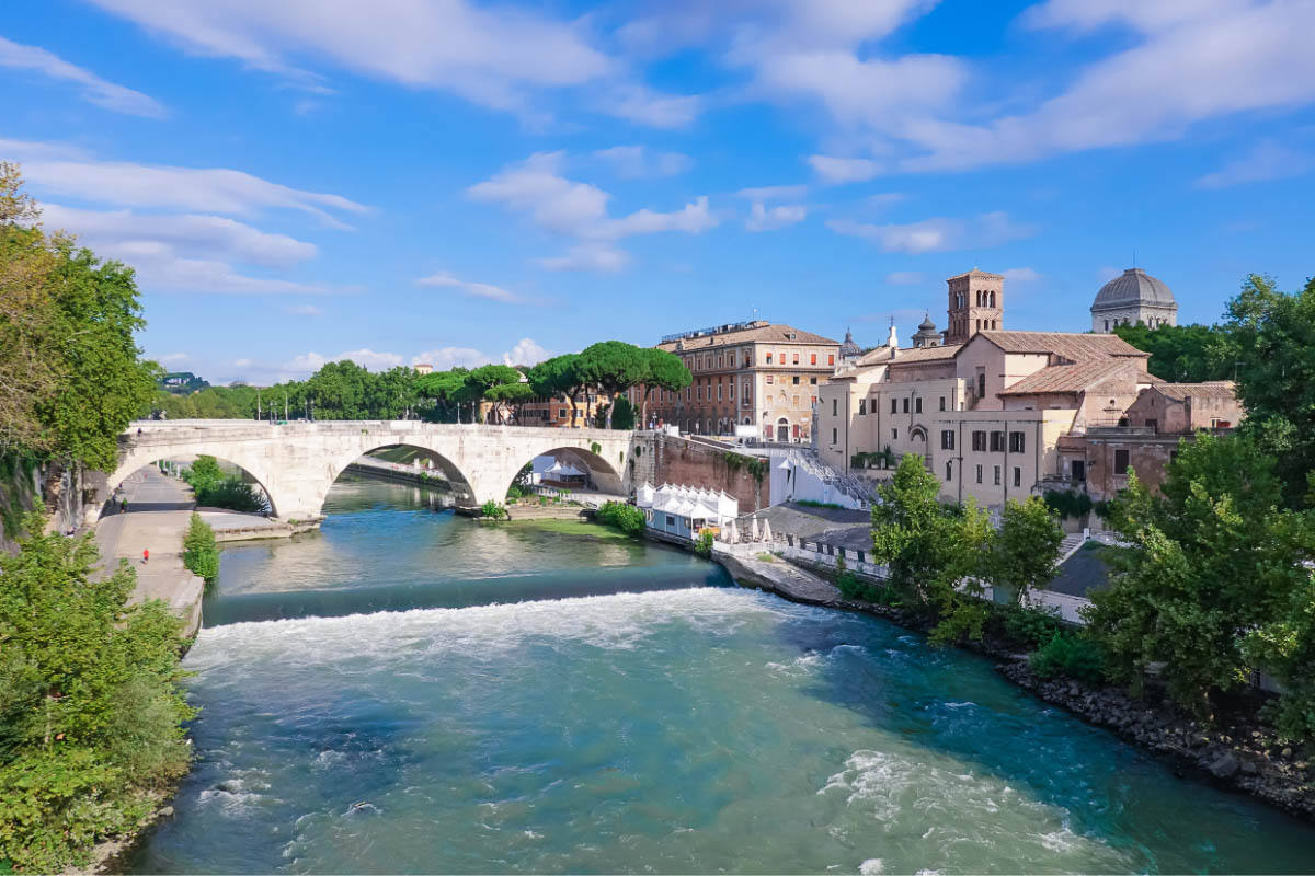 15 Beautiful Bridges in Rome you Must Cross 15 Ponte Palatino rome