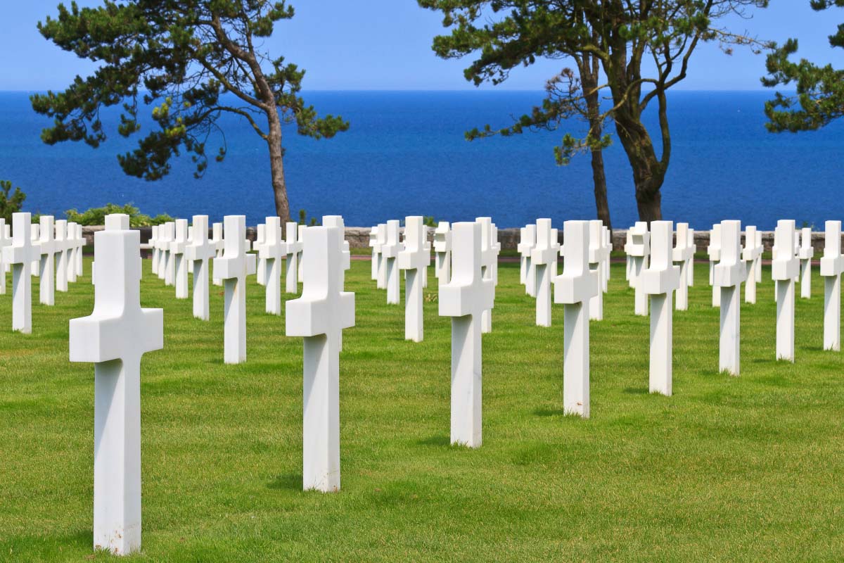 28 Interesting Things to do in Normandy (2022) You'll Love 70 cemetery near omaha beach normandy france