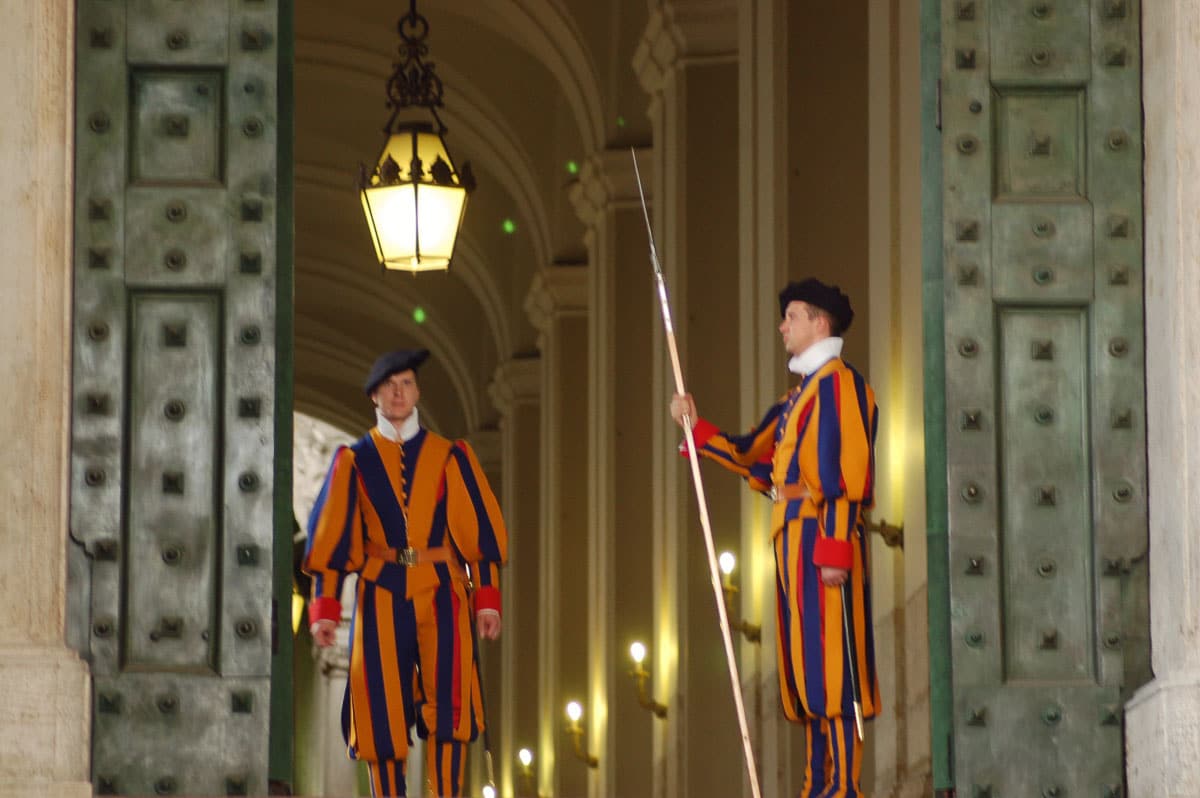  guardias en st peters