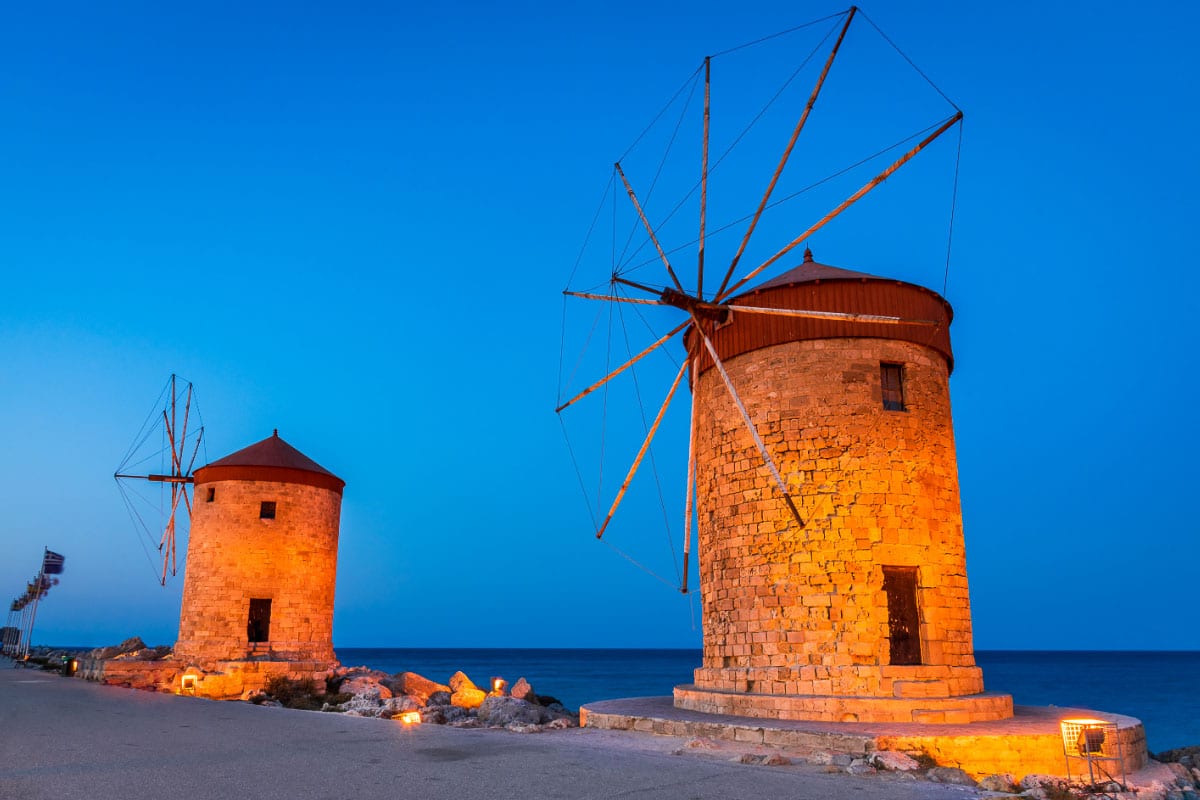  Moulins à vent de Rhodes en Grèce 