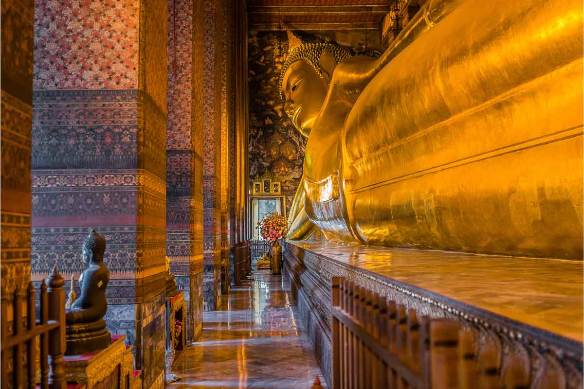 31 Stunning Asia Landmarks for your Bucket List 7 wat pho reclining buddha thailand