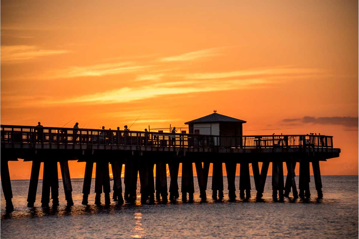 17 Best Places to see Sunsets in Florida You'll Love 21 Pompano Beach florida pier at sunset