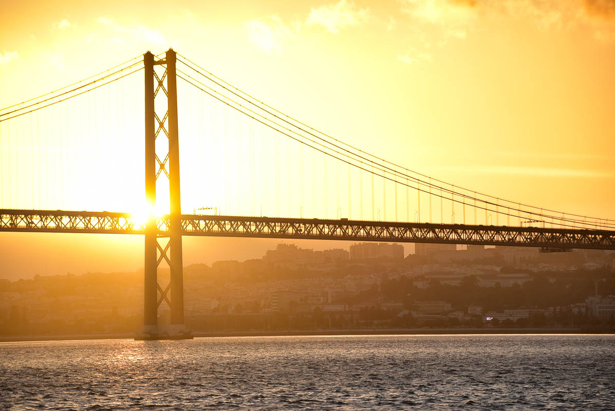 37 Landmarks of Portugal (2022) You'll Love 7 april 25 bridge at sunset
