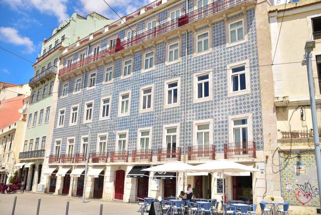 9 Great All-Inclusive Vacations for Singles Over 50 (2022) You'll Love