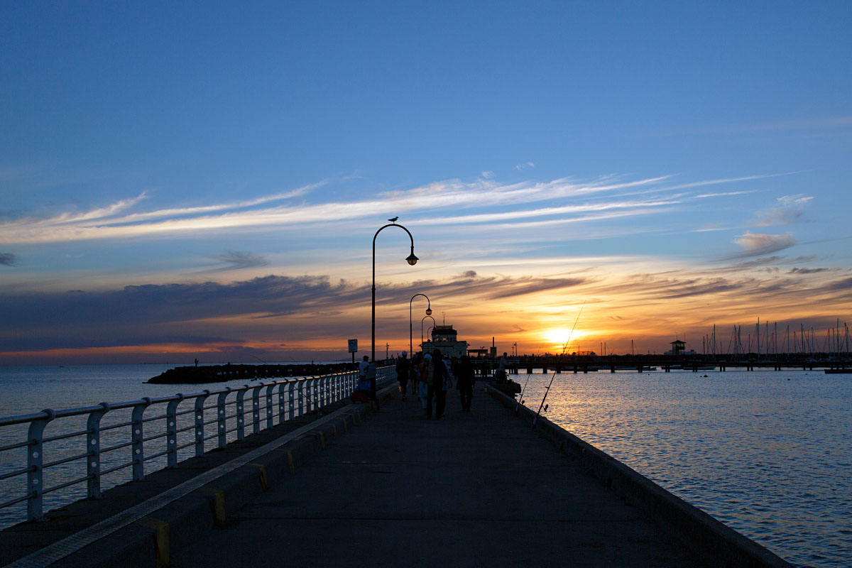 18 Best Places to Watch the Sunset in Melbourne (2022) 4 st kilda pier sunset