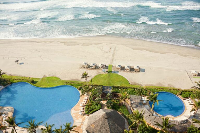 15 Best Resort Towns in Mexico for a Dream Vacation