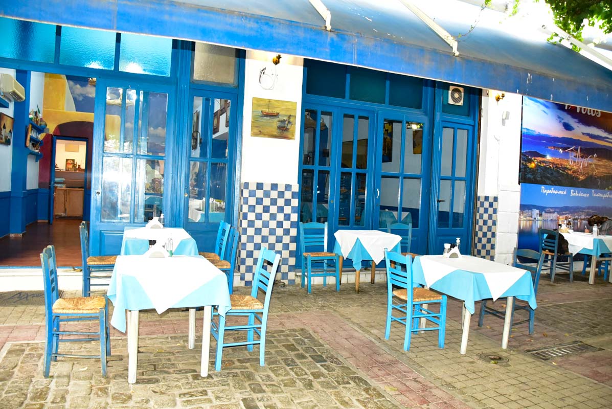 27 Fantastic Things to do in Thessaloniki You'll Love 4 Cute restaurant in Kapani market