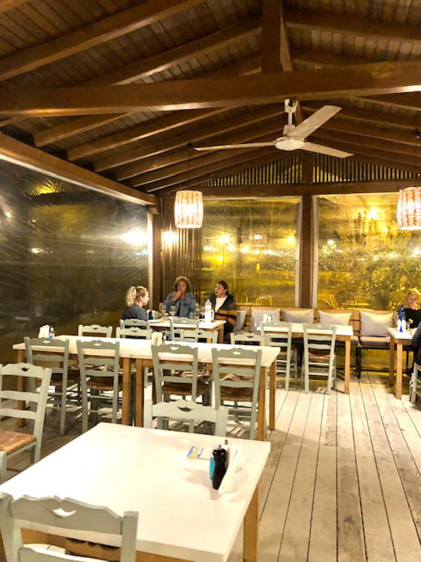 Akrogiali restaurant