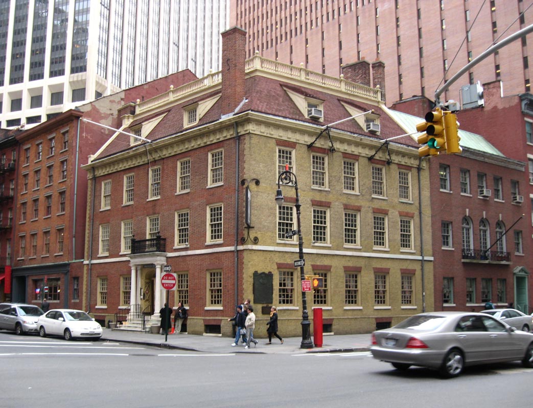 Fraunces tavern Historical places in new york