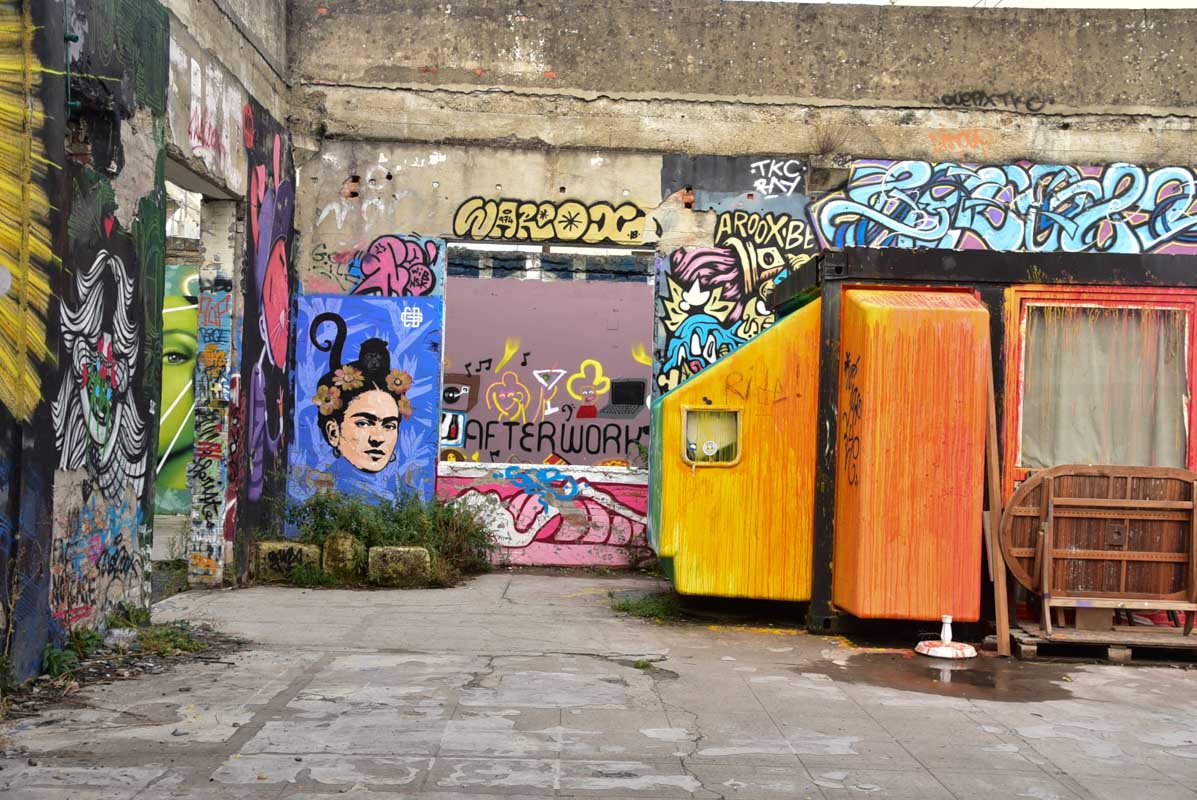 35 Things to do in Bordeaux You'll Love 18 darwin street art