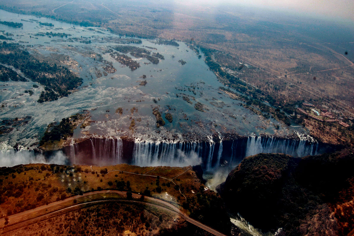 victoria falls by helicopter