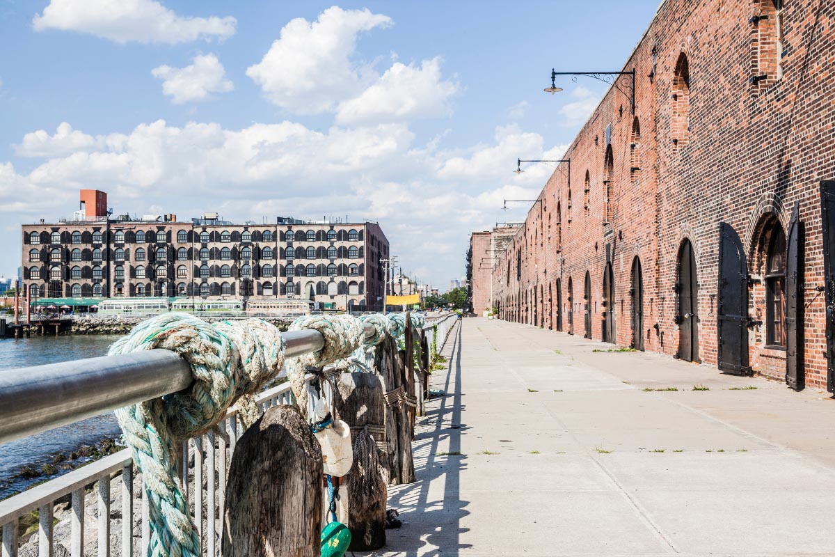 39 Best New York Off the Beaten Path Attractions You'll Love 25 red hook brooklyn