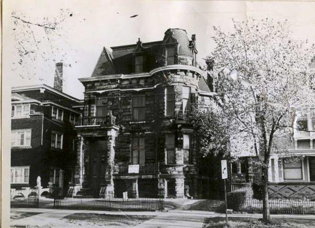 15 Remarkable Castles in Ohio You Should See at Least Once 3 franklin's castle