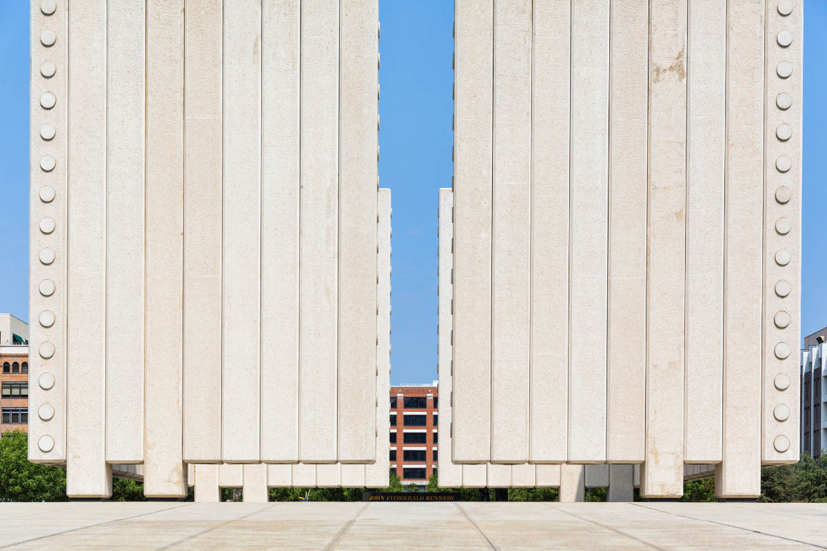 23 Must-See Landmarks in Texas (2022) | History, Art, & Science 11 John F. Kennedy Memorial Plaza