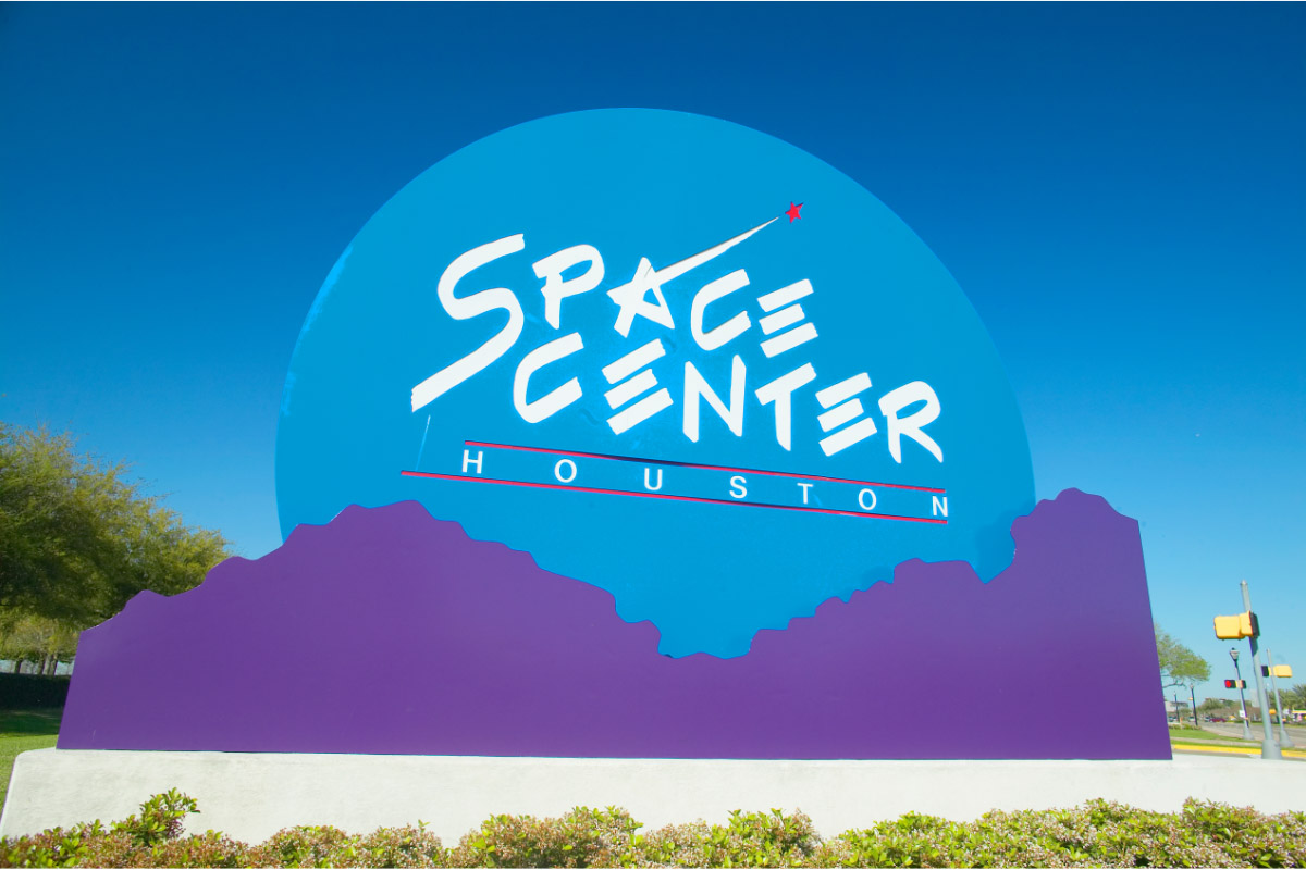 23 Must-See Landmarks in Texas (2022) | History, Art, & Science 23 Space Center Houston