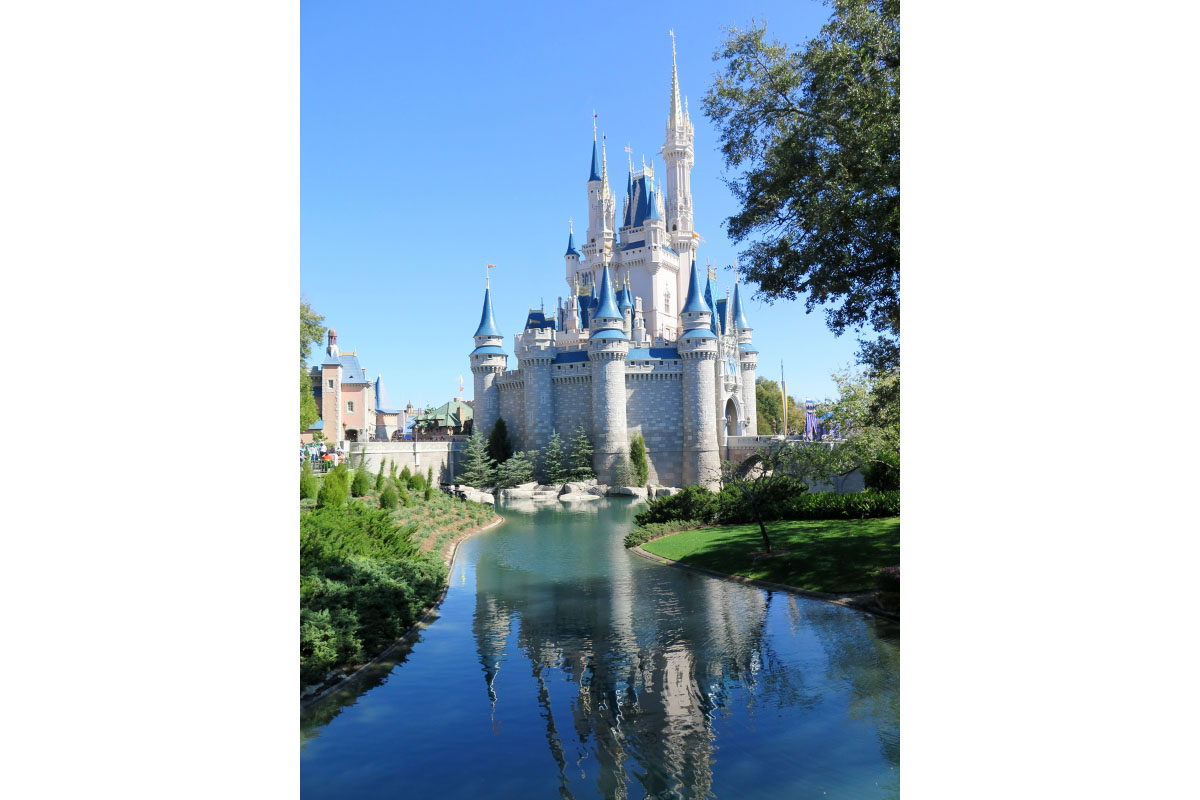 33 Unmissable Landmarks in Florida (2022) | How Many Do You Know? 9 cinderella castle