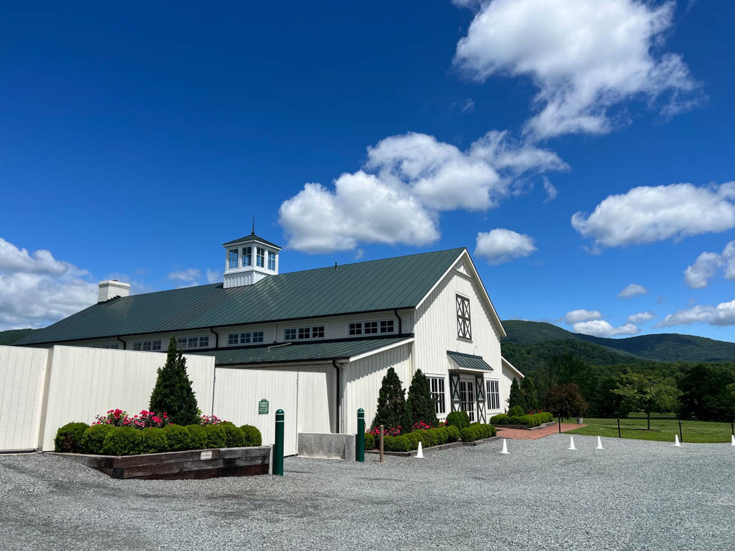 15 Wineries in Charlottesville Va (2022) You'll Love I Monticello Wine Trail 36 king family charlottesville wineries