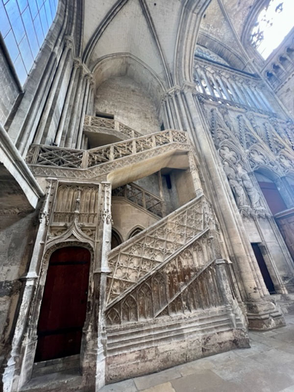 28 Interesting Things to do in Normandy (2022) You'll Love 25 Rouen Cathedral staircase