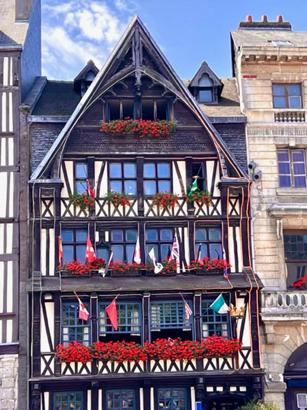 28 Interesting Things to do in Normandy (2022) You'll Love 18 Rouen oldest house