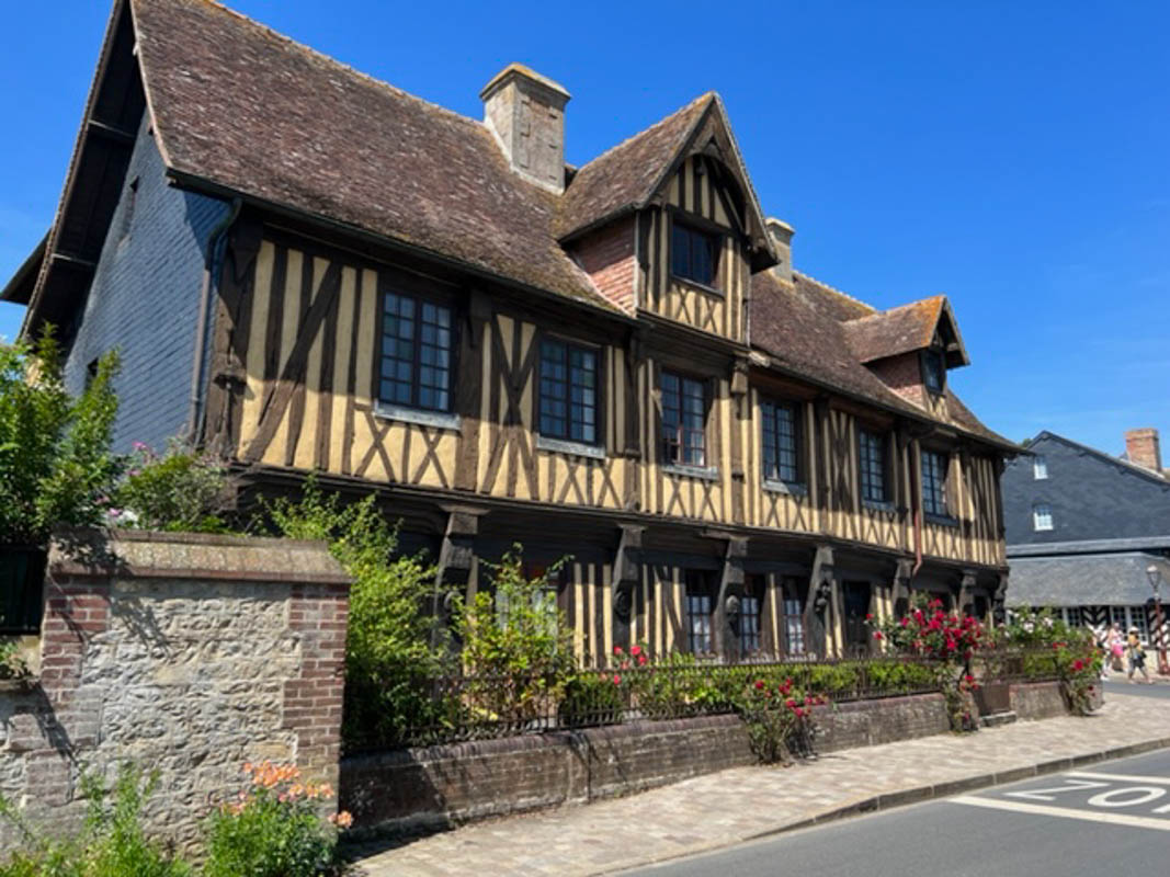 28 Interesting Things to do in Normandy (2022) You'll Love 88 beuvron en auge