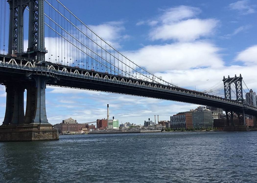 Manhattan-Bridge