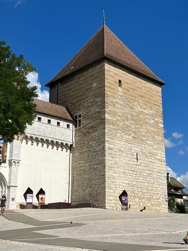 annecy castle