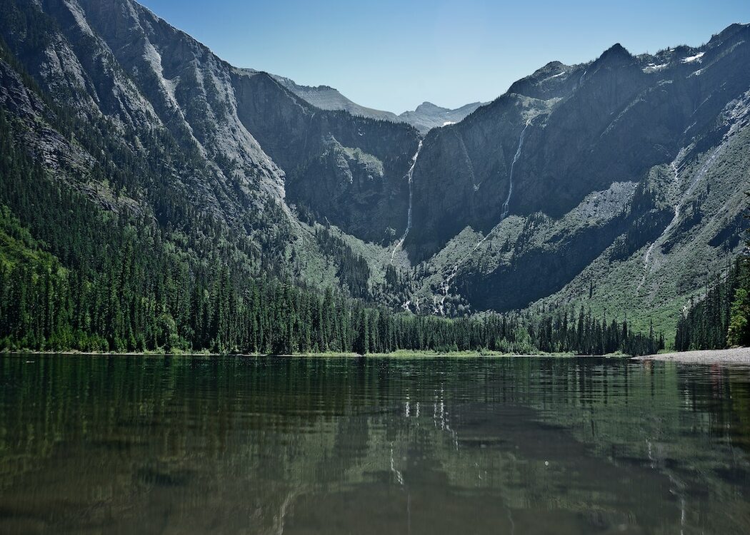 29 Most Beautiful Lakes in the United States (2022) You’ll Love 25 avalanche-lake