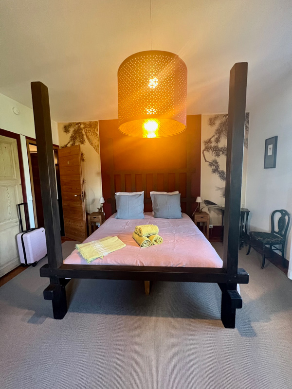 16 Things to do in and around Lake Annecy France 46 les o d'annecy room